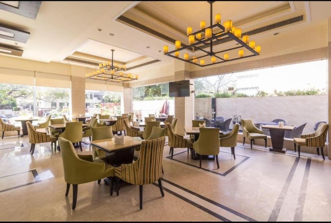 Madhuban Hotel , Нью-Делі Екстер'єр фото