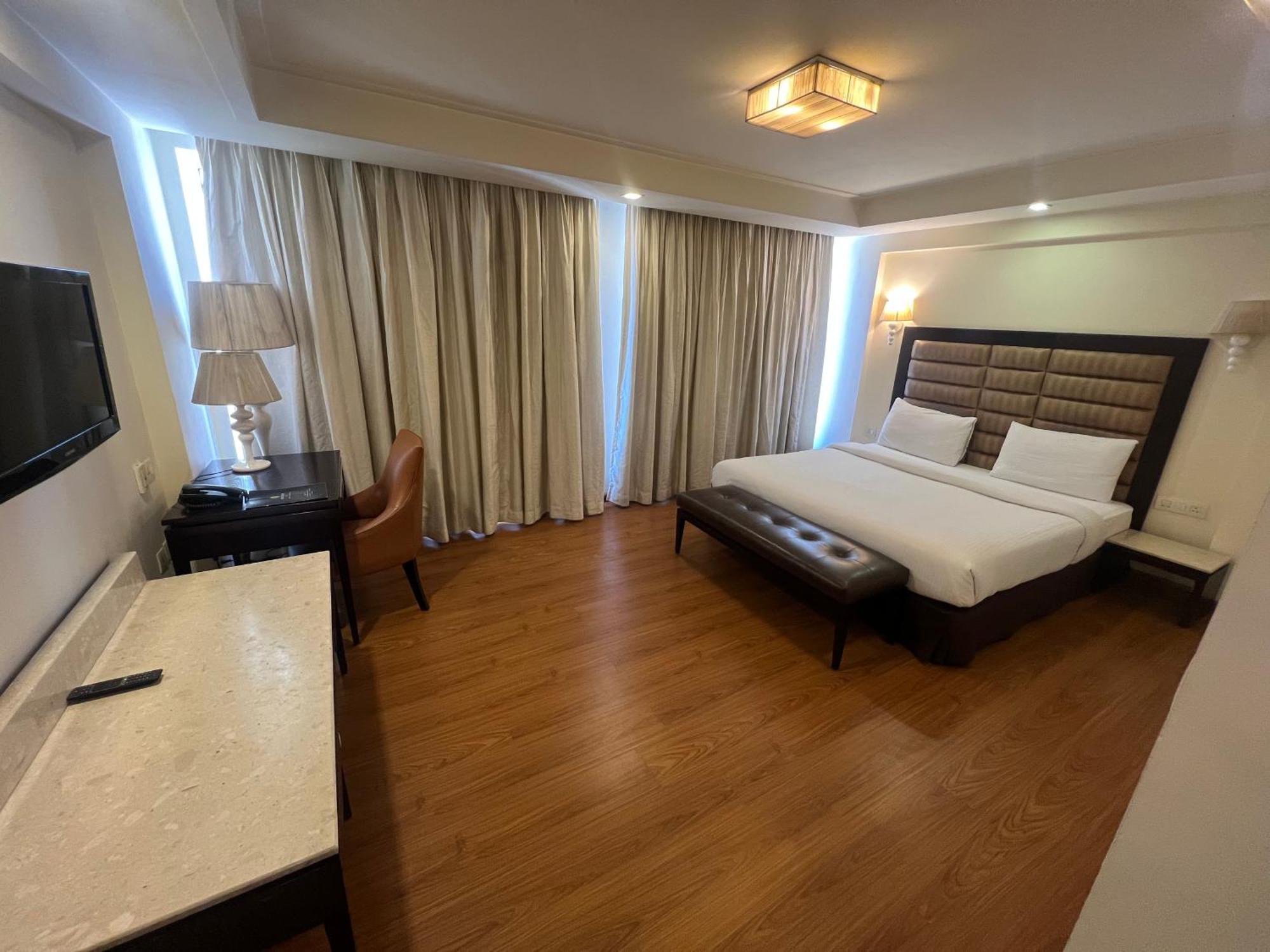 Madhuban Hotel , Нью-Делі Екстер'єр фото